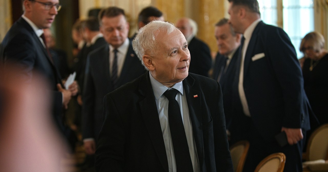 Jak głosował Kaczyński ws. wotum? Odpowiedź nie jest oczywista