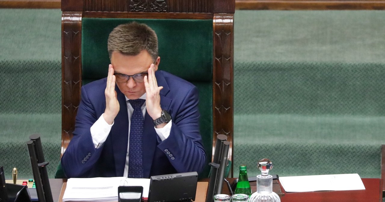 Rekonstrukcja rządu przesunięta. Nieoficjalnie: Wszystko przez urlop Szymona Hołowni