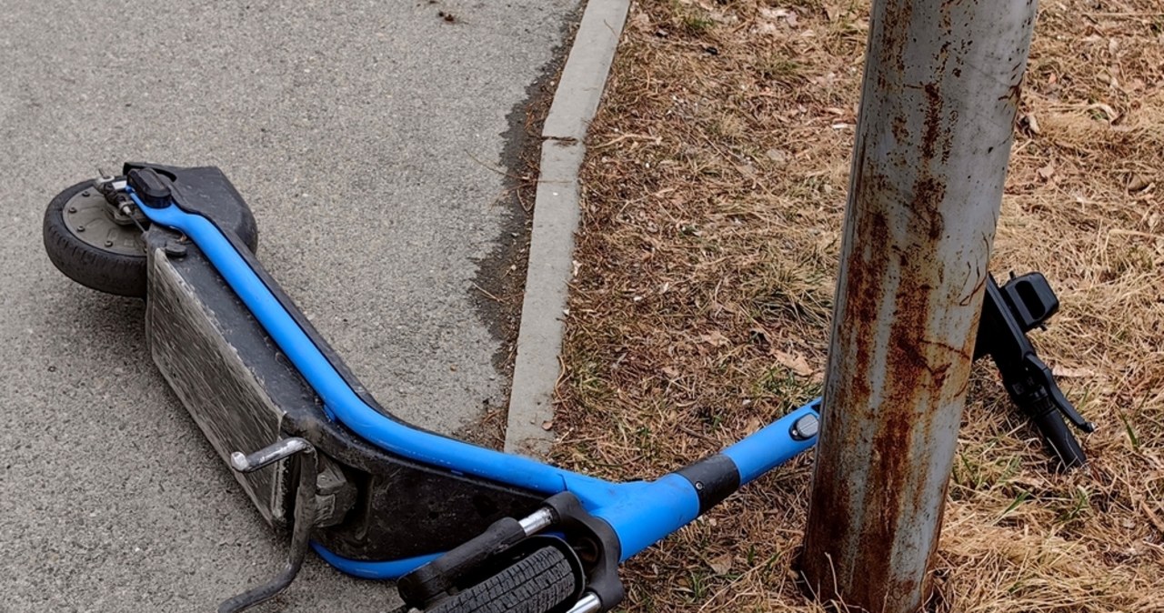 Tragedia na Śląsku. Nie żyje 12-latek, obok niego leżała hulajnoga