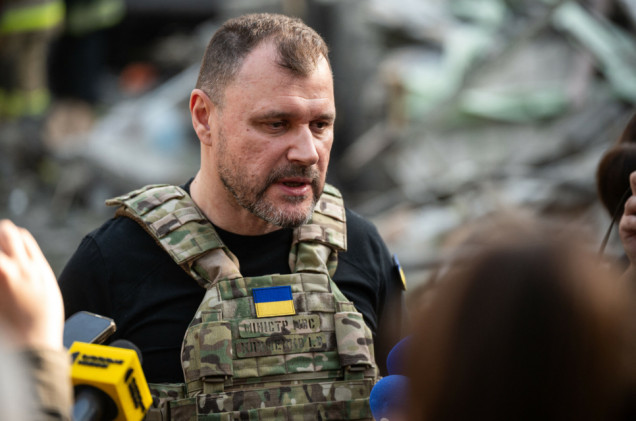 To on miał być nowym szefem MON Ukrainy. Zełenski robi przemeblowanie