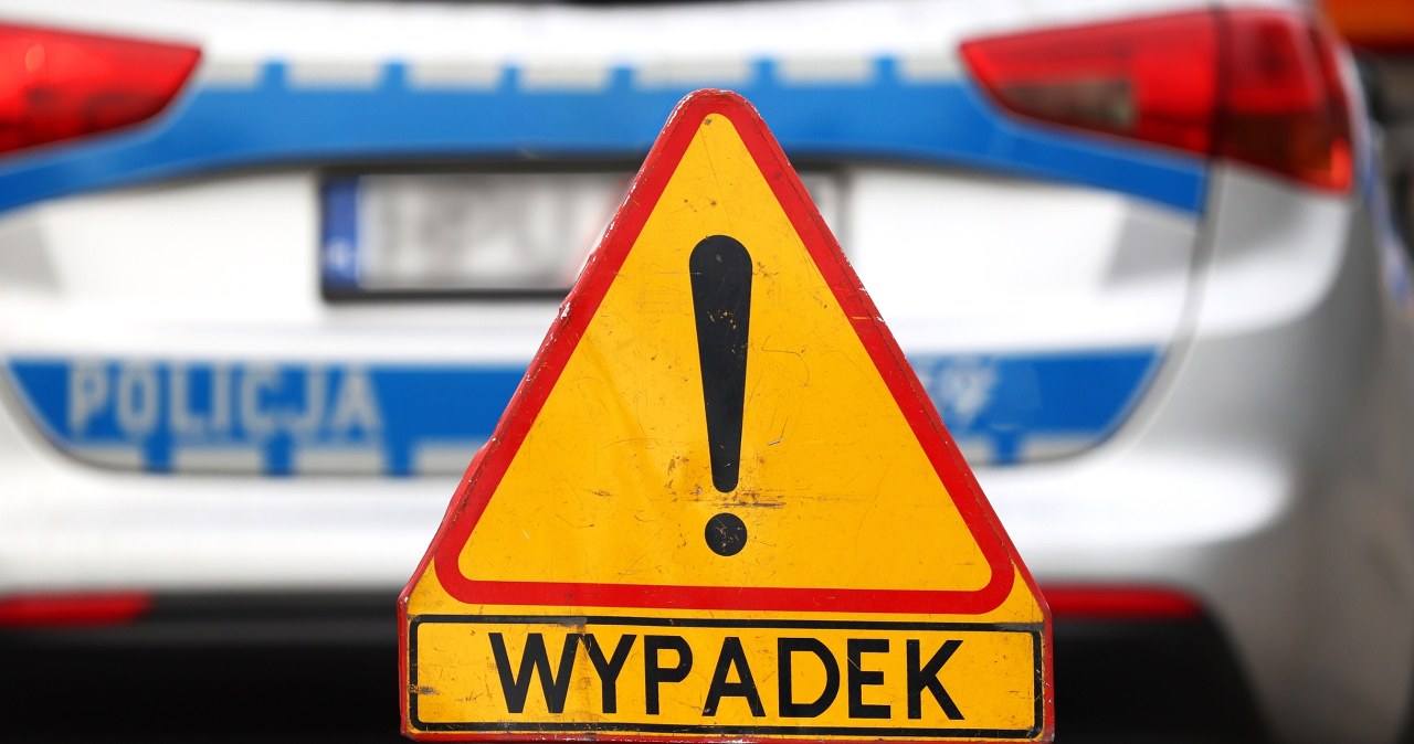 Karambol na A2. Są poszkodowani, trasa zablokowana