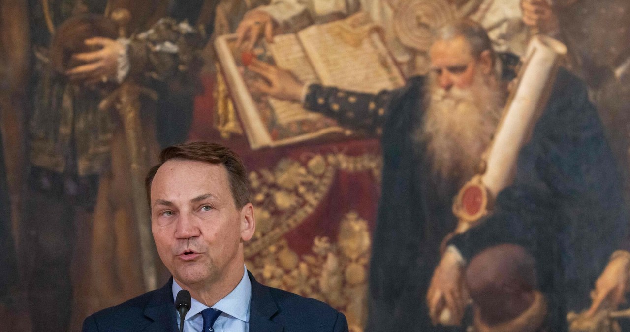 ​Sikorski po spotkaniu "koalicji chętnych": Nacisk na agresora, a nie na ofiarę