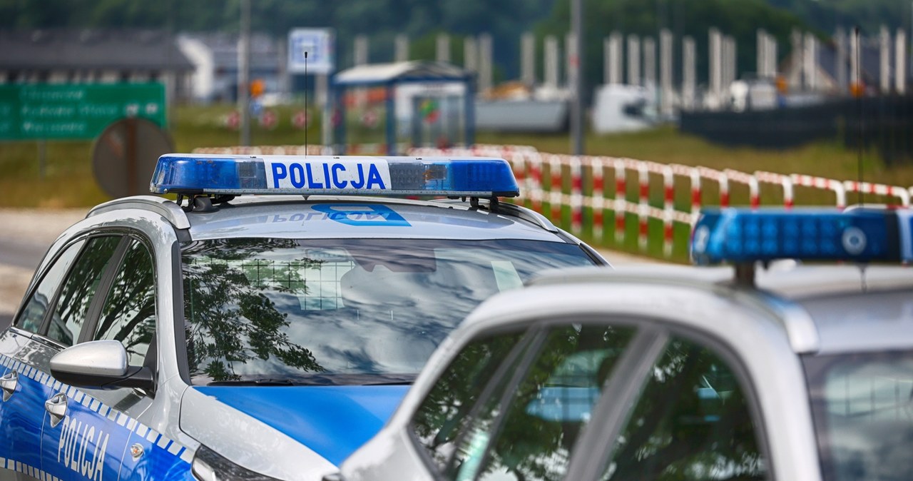 Wjechała pod prąd i zderzyła się z ciężarówką. O włos od tragedii na S6