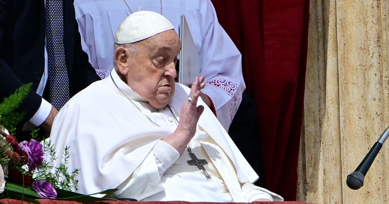Papież Franciszek zrobił niespodziankę. Pojawił się na pl. Świętego Piotra
