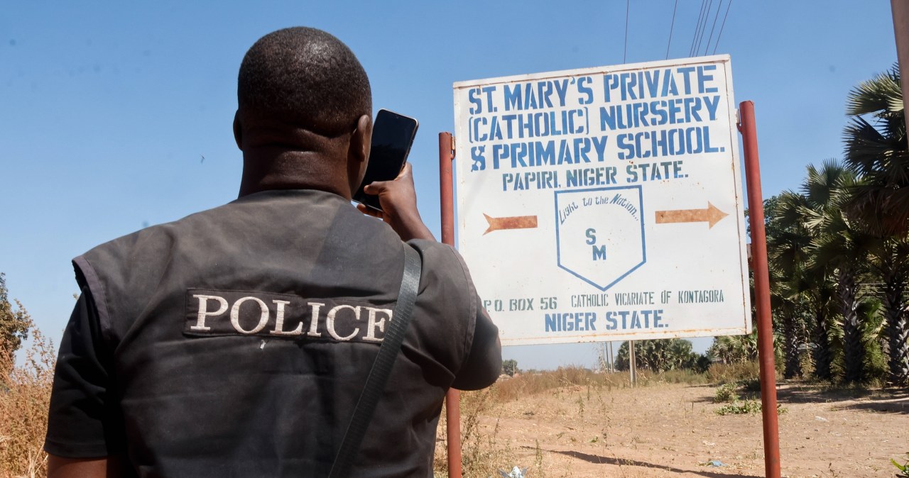 Nigeria: Uwolniono 100 uczniów porwanych ze szkoły