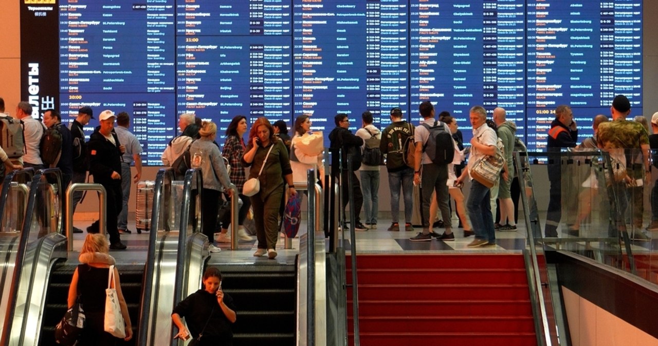 Odwołane loty i chaos na lotniskach. Rosja wszczęła śledztwo po ataku hakerskim na Aerofłot