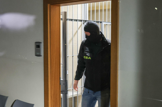 Zarzuty dla byłego szefa CBA. Śledczy badają sprawę lokali konspiracyjnych