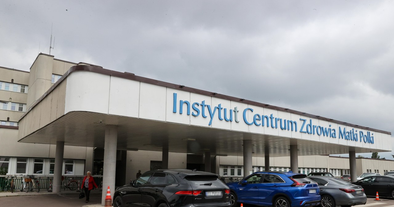 Awaria w Centrum Zdrowia Matki Polki. Woda zalała ważną pracownię