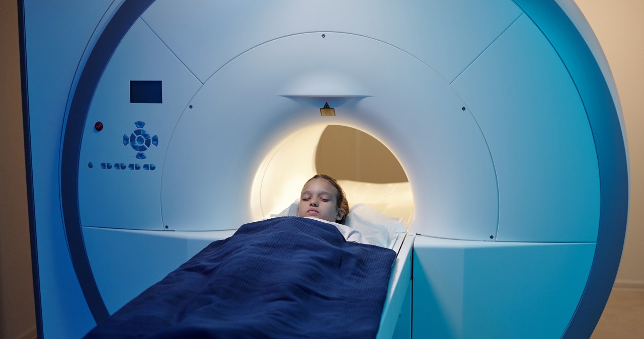 "Jesteśmy pod ścianą". Rodzice zbierają na sprzęt do operowania dzieci