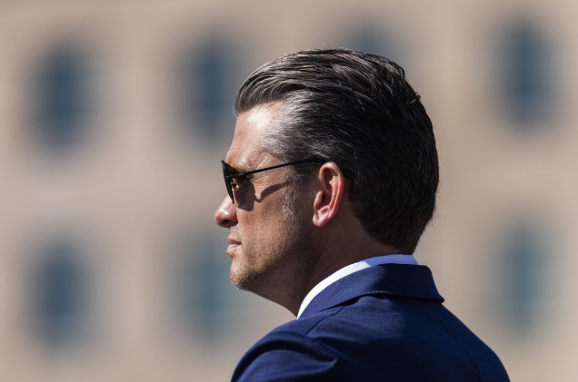 Hegseth odchudza armię. Zmiany uderzą w generałów