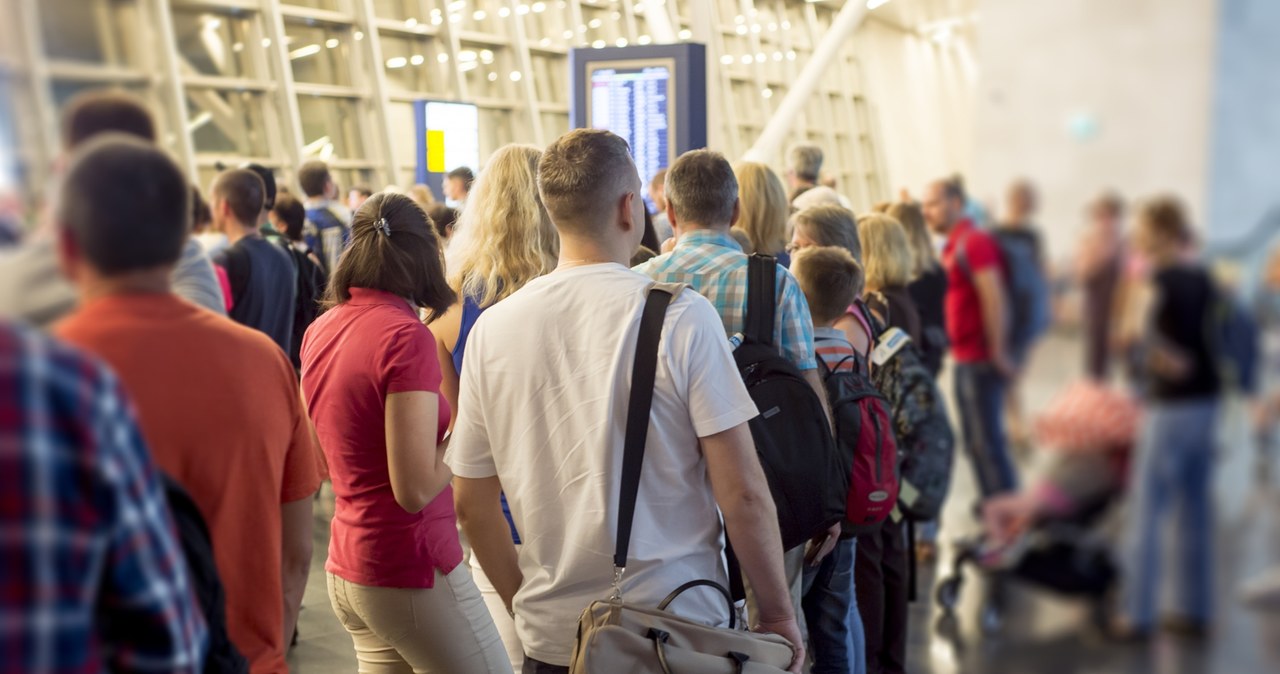 Polacy nie mogą wrócić z Albanii. "Nie mamy pieniędzy, nikt się nami nie interesuje"