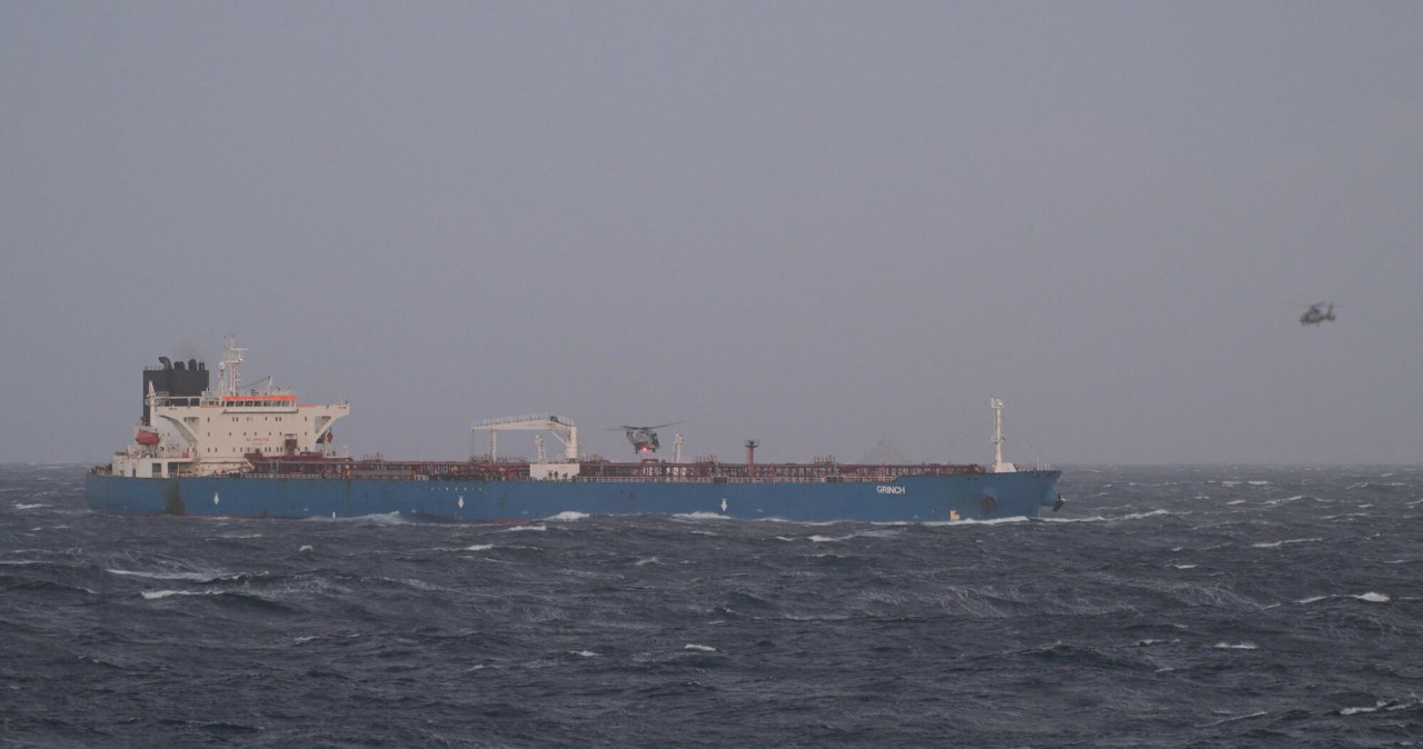 Francuskie wojsko przejmuje rosyjski tankowiec na Morzu Śródziemnym