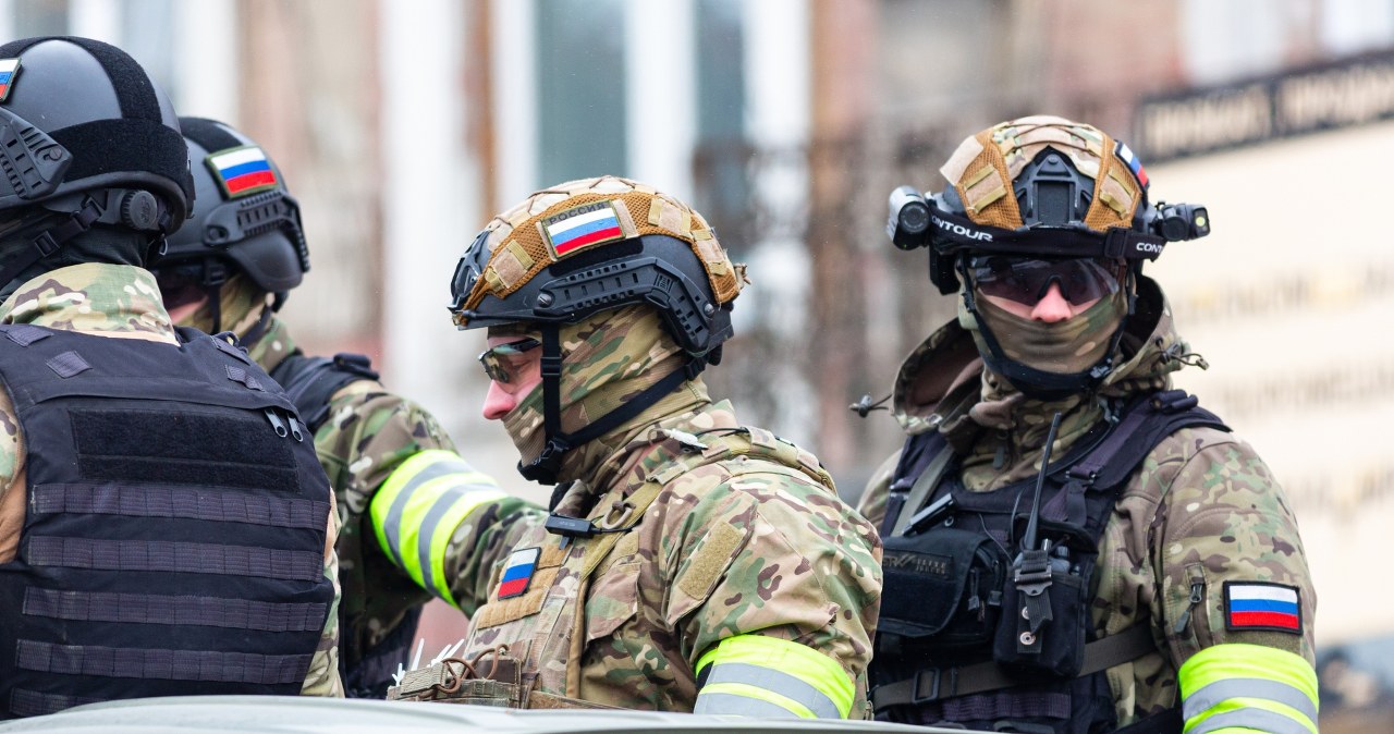 ​Moskwa wzmacnia siły u granic NATO. Zdjęcia satelitarne zdemaskowały Kreml