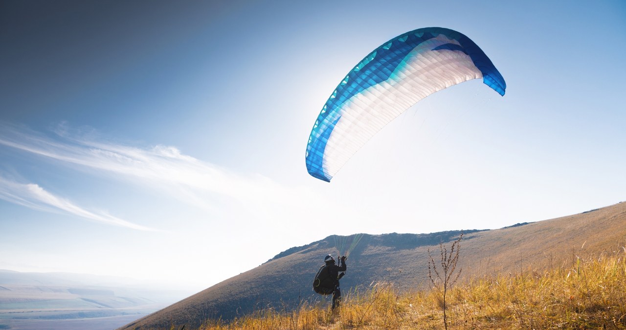 Żywiec: Paralotniarz zahaczył o linię średniego napięcia
