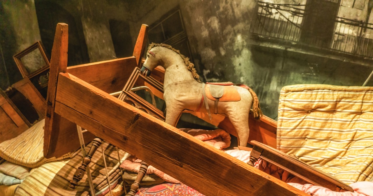 ​Dziewczynka z Listy Schindlera. "Niusia" ujawnia tajemnicę metalowego pudełeczka