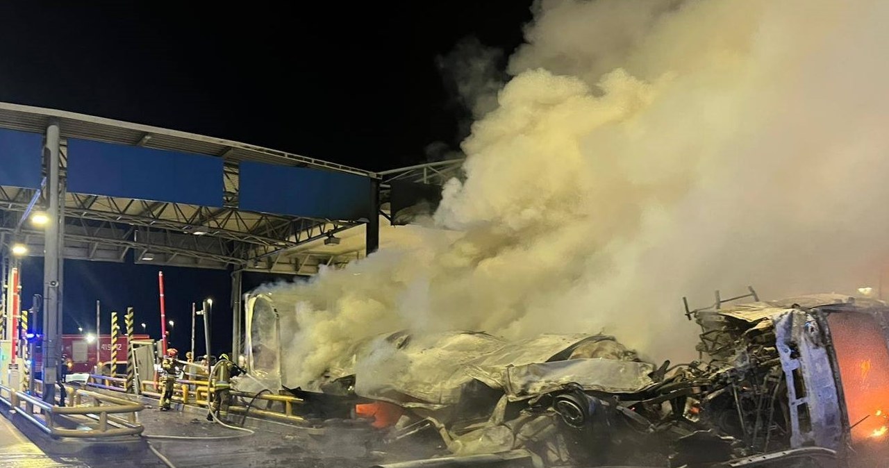 Nie było śladów hamowania. Nowe fakty ws. pożaru ciężarówki na A2