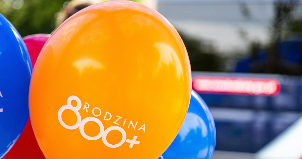 Ruszył nabór wniosków o 800 plus. Jak zachować ciągłość wypłat?