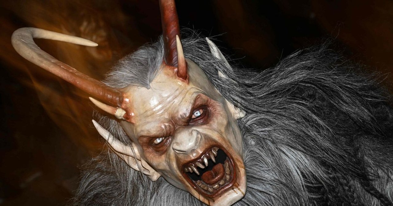 Przerażający demon świąt, który porywa niegrzeczne dzieci. Dziś jego święto