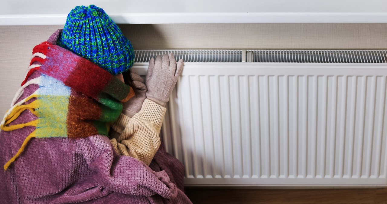 Tysiące mieszkańców bez wody i ciepła. Mrozy sparaliżowały Polskę