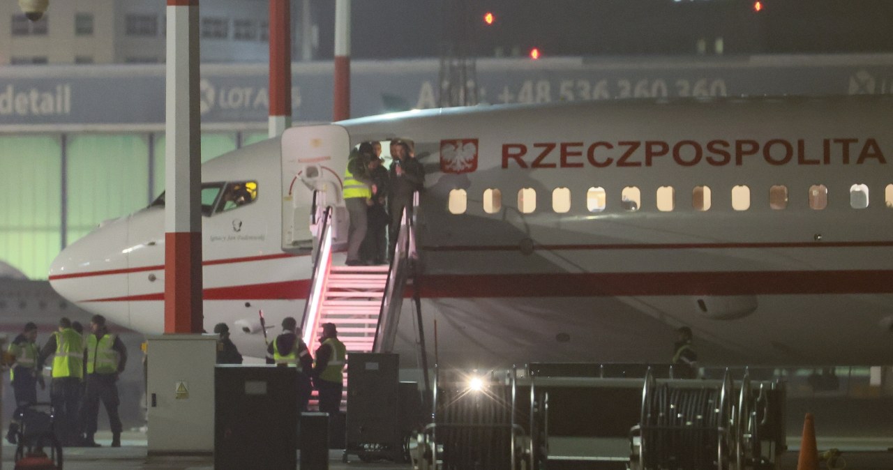 Powrót Polaków z Bliskiego Wschodu. W Warszawie wylądował samolot z Rijadu