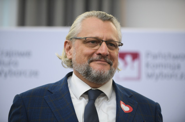 "Szpital zapłacił część kary". Nowe fakty ws. zabiegu syna senatora