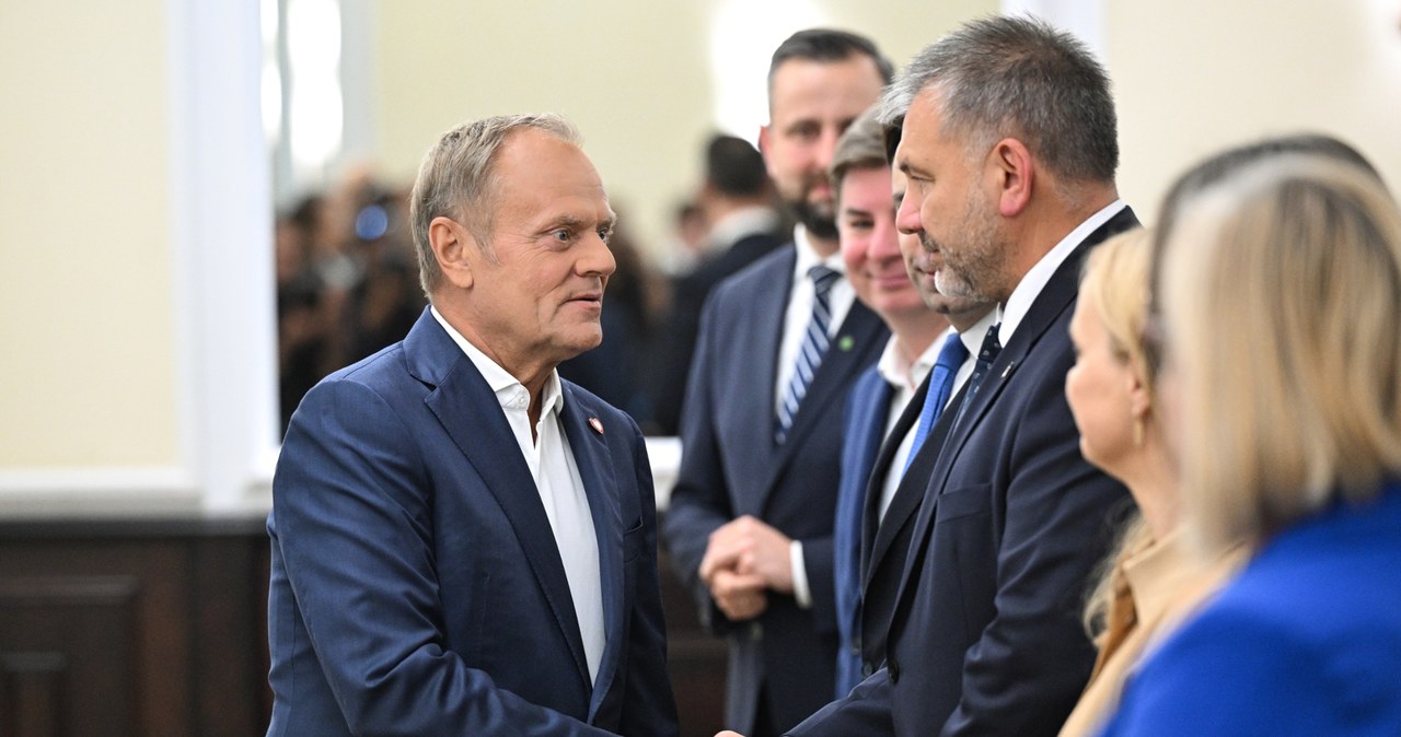 Minister Żurek i premier na celowniku wandali. Policja ujęła sprawcę
