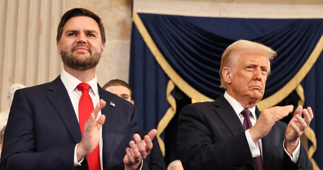 Trump: Bóg uratował mnie, by znów uczynić Amerykę wielką
