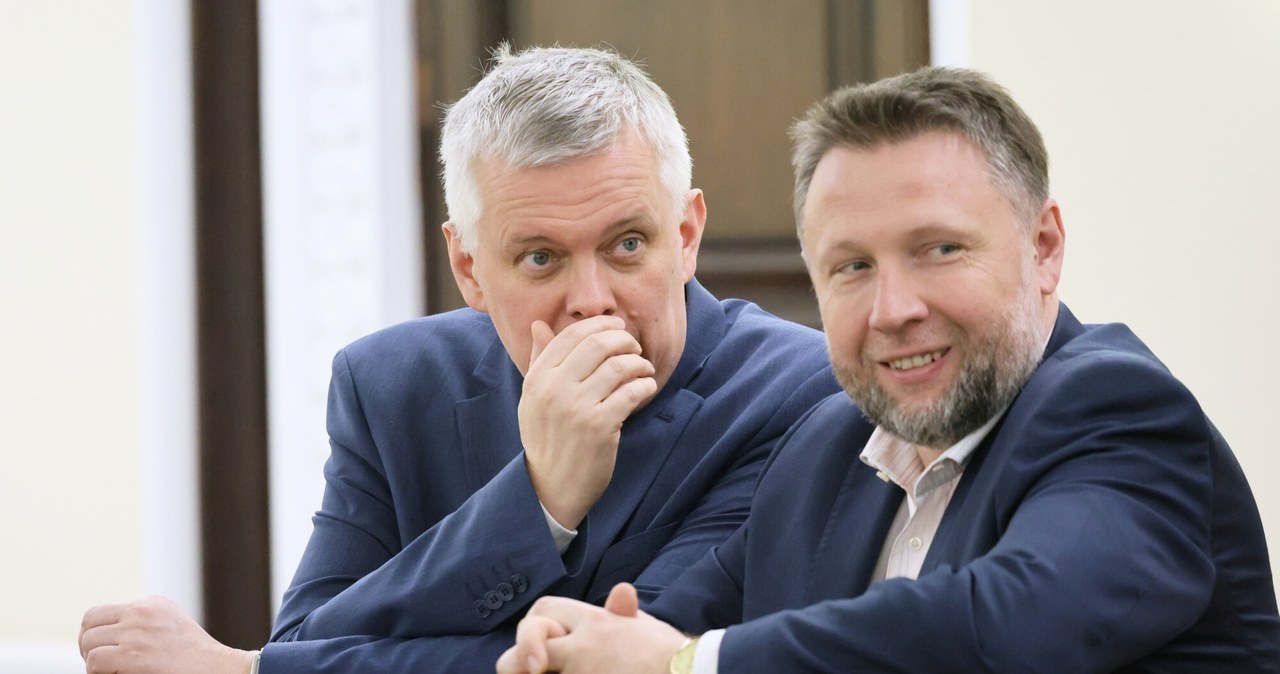 "Tomasz, posuń się, Marcin wraca". Kulisy zmian w MSWiA