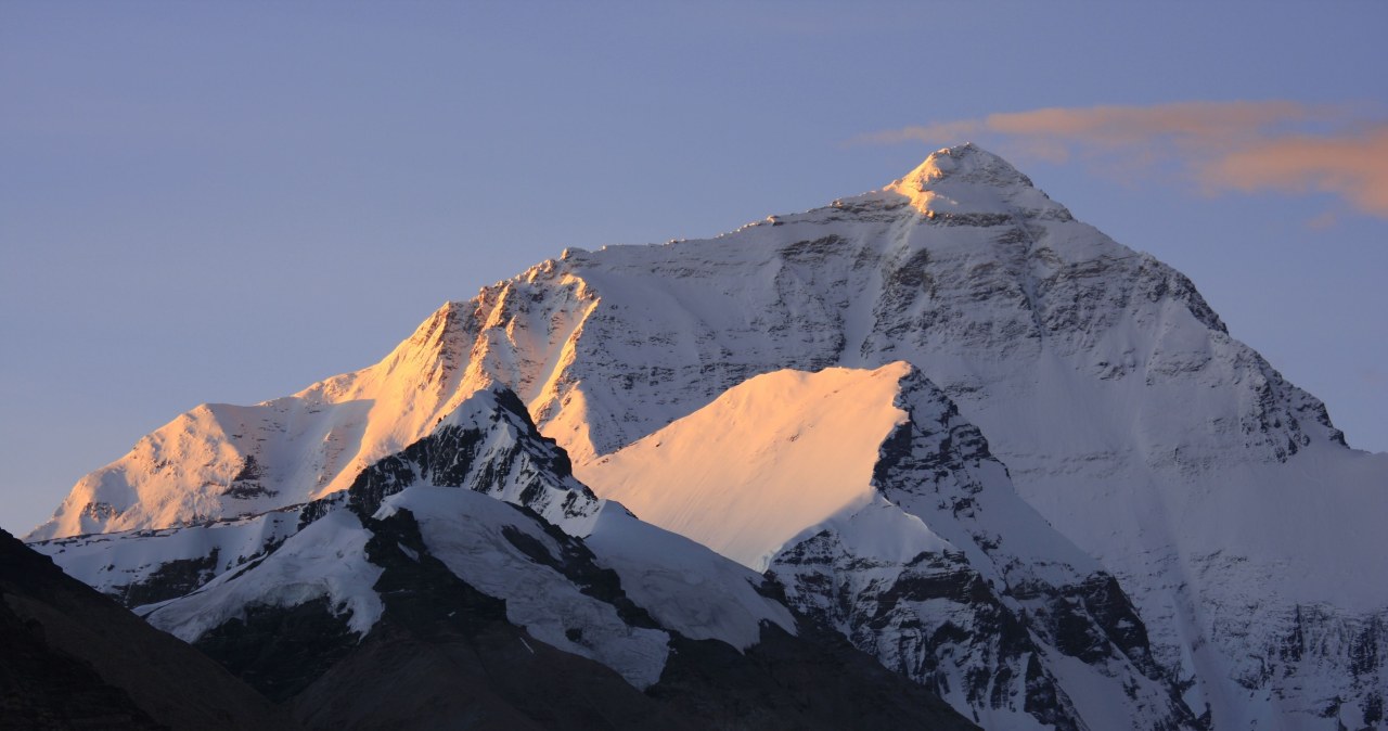 Bartek Ziemski zjechał na nartach z Mount Everestu. "Tak mi zbrzydł, że raczej tam nie wrócę"