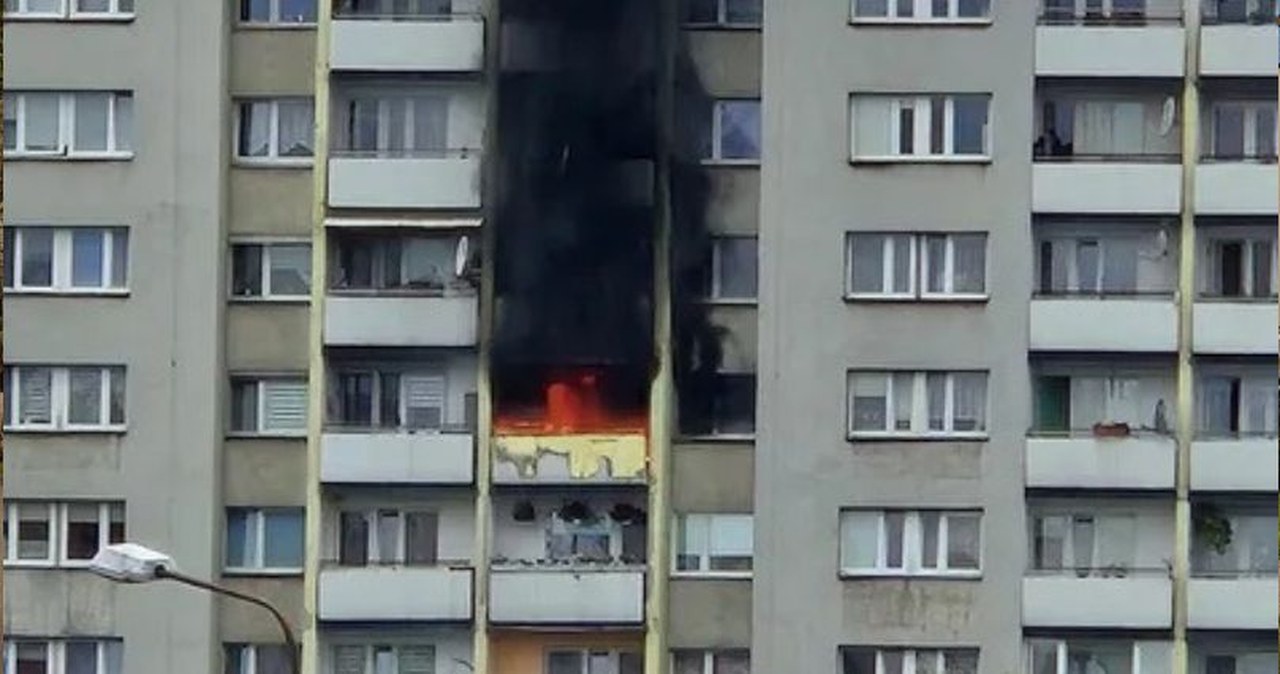 Pożar mieszkania w Raciborzu. Cztery osoby poszkodowane
