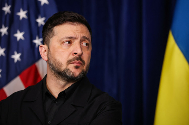 Tylko dwa pociski zestrzelone. Zełenski prosi, Trump odmawia