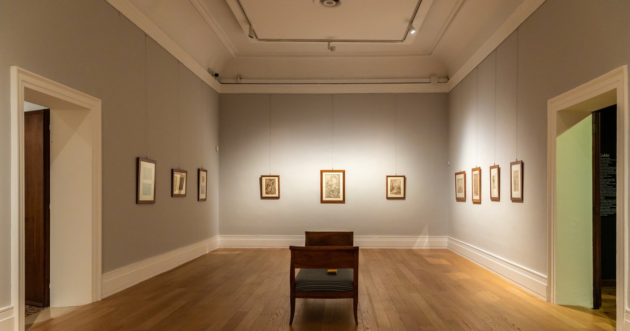 Inwestorzy stracili gigantyczne pieniądze. Galeria piramidą finansową