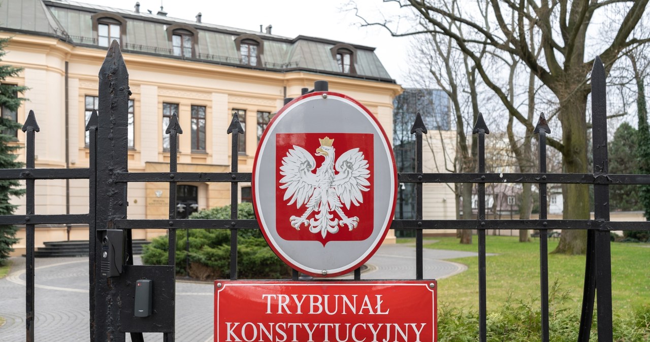 Nowy sondaż. Ponad połowa Polaków zgodna ws. TK