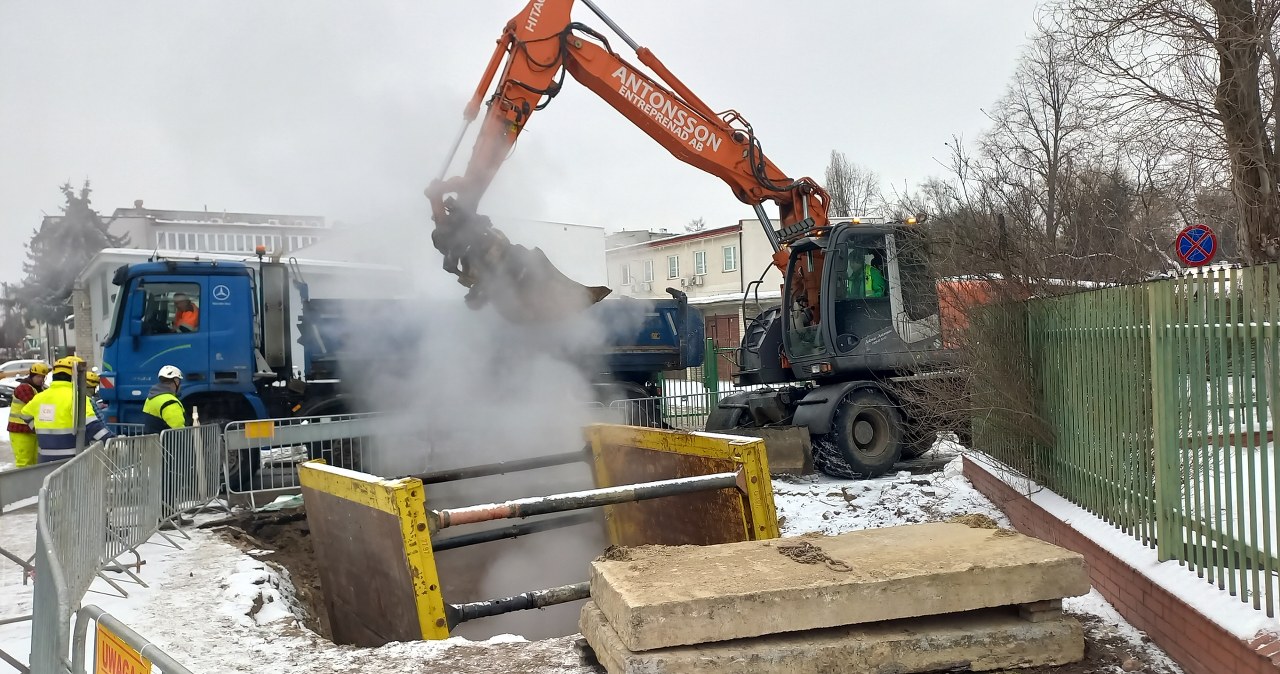 Awaria ciepłownicza w Warszawie. Pół tysiąca domów bez ogrzewania