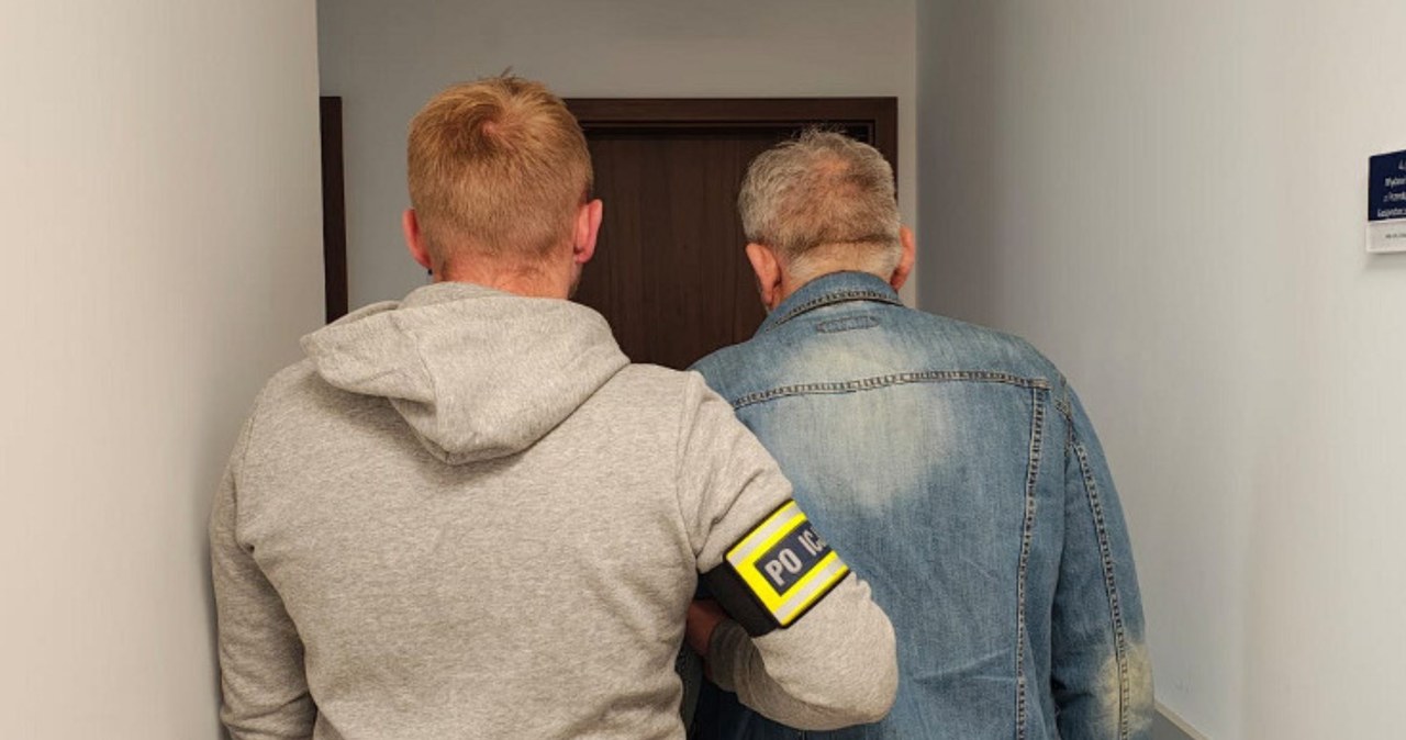 "Lekarz" po zawodówce. Przyjmował pacjentów, przyrządzał leki