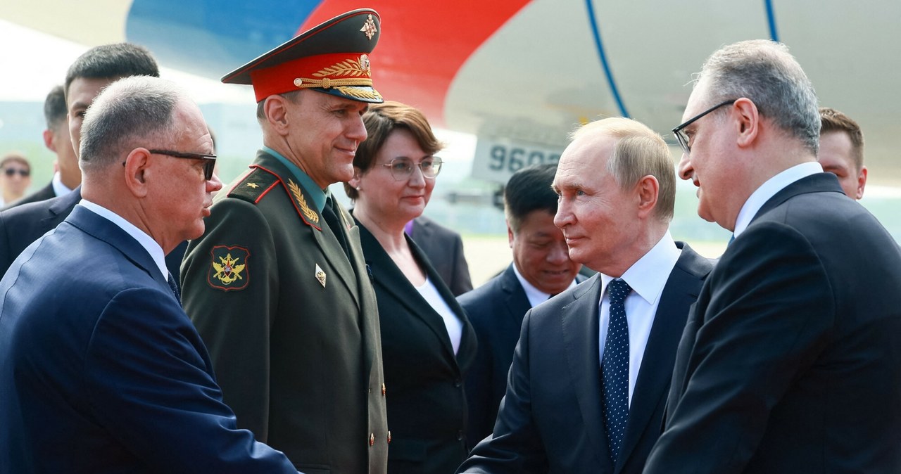 Putin gorąco powitany w Chinach. "Stosunki najlepsze w historii"