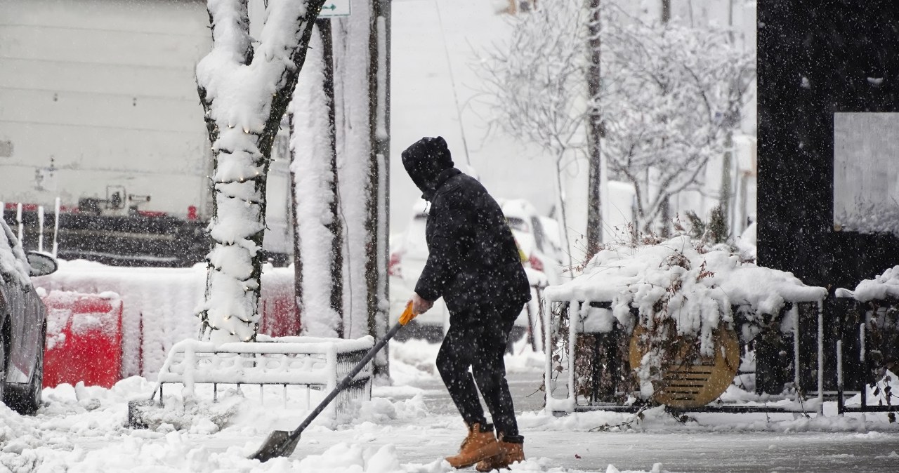 Ta zima przyniesie historyczne mrozy? Oto co zwiastuje wir polarny