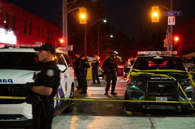 Sześć osób z ranami postrzałowymi, dwie nie żyją. Dramat obok Casa Loma