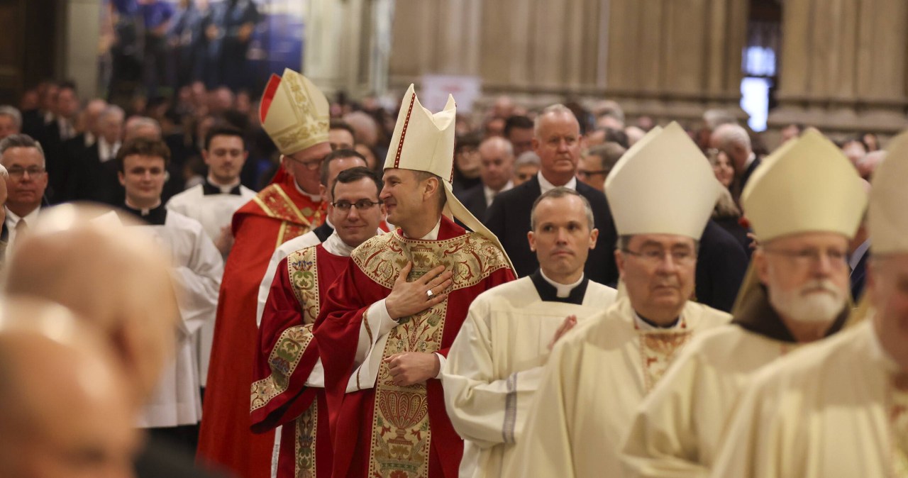 ​Archidiecezja zapłaci gigantyczną kwotę. Ugoda dotyczy 1300 ofiar nadużyć seksualnych