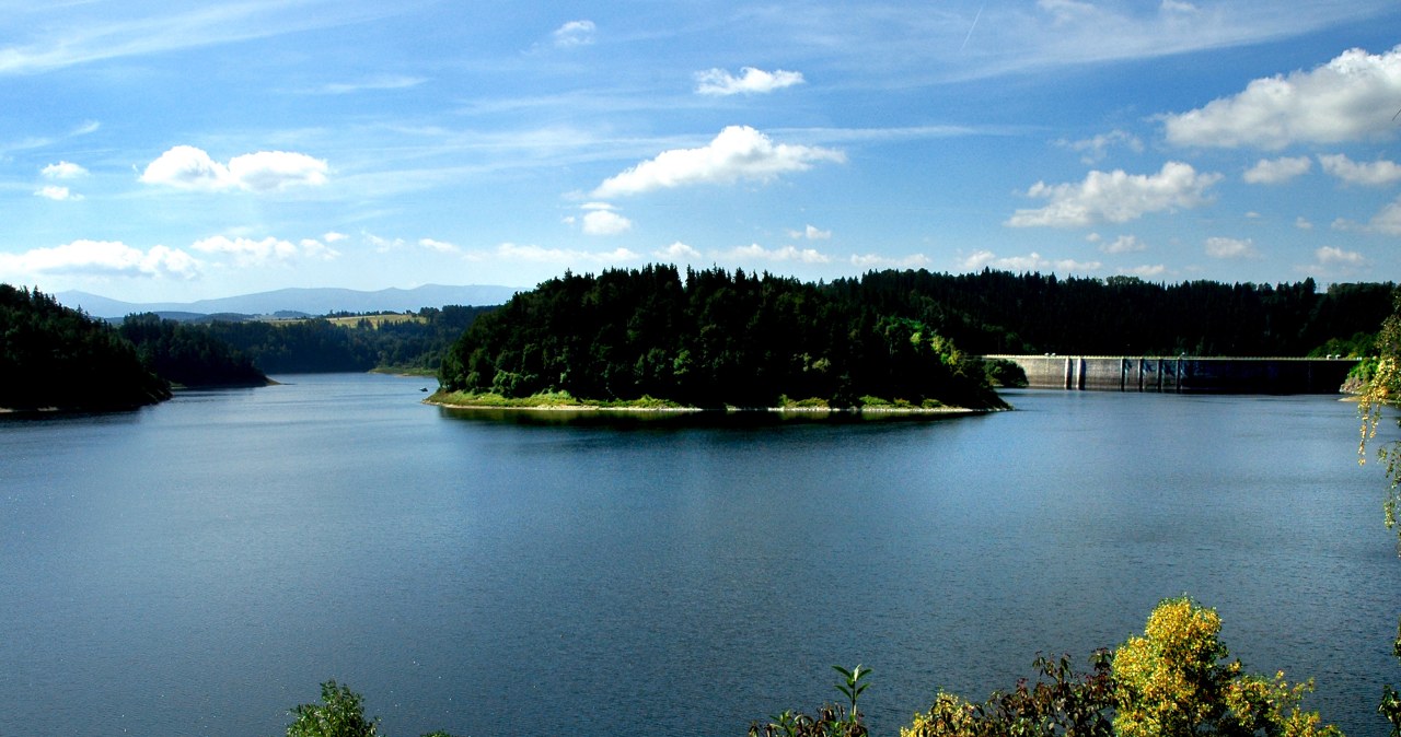 To piękne jezioro już wkrótce zniknie. Będzie można zobaczyć jego dno