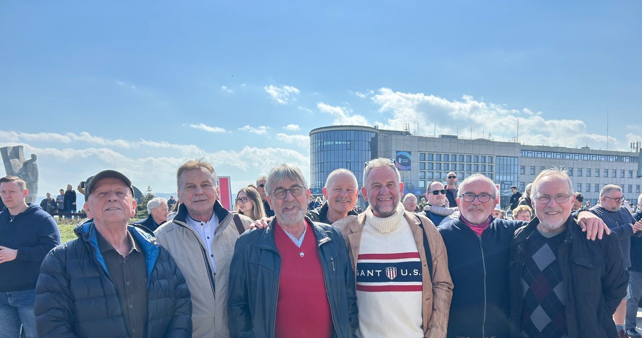 "To był wspaniały rejs". 50 lat żeglarskiej historii: "Dar Młodzieży" wyruszył śladami "Daru Pomorza"