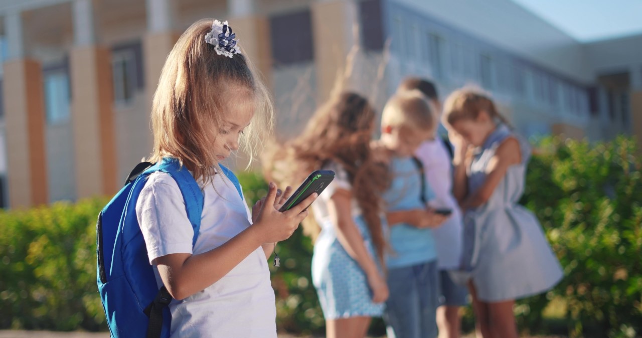 Social media będą dozwolone od 15. roku życia. "Przełomowa" decyzja Danii