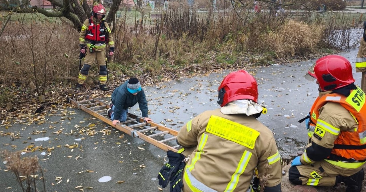 ​Dramatyczne chwile w Olsztynie. 10-latek na pękającym lodzie