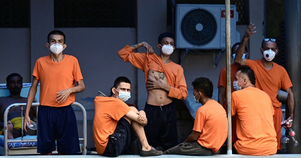 Tajemnicze zgony w więzieniu. Ciała osadzonych nie nosiły śladów przemocy