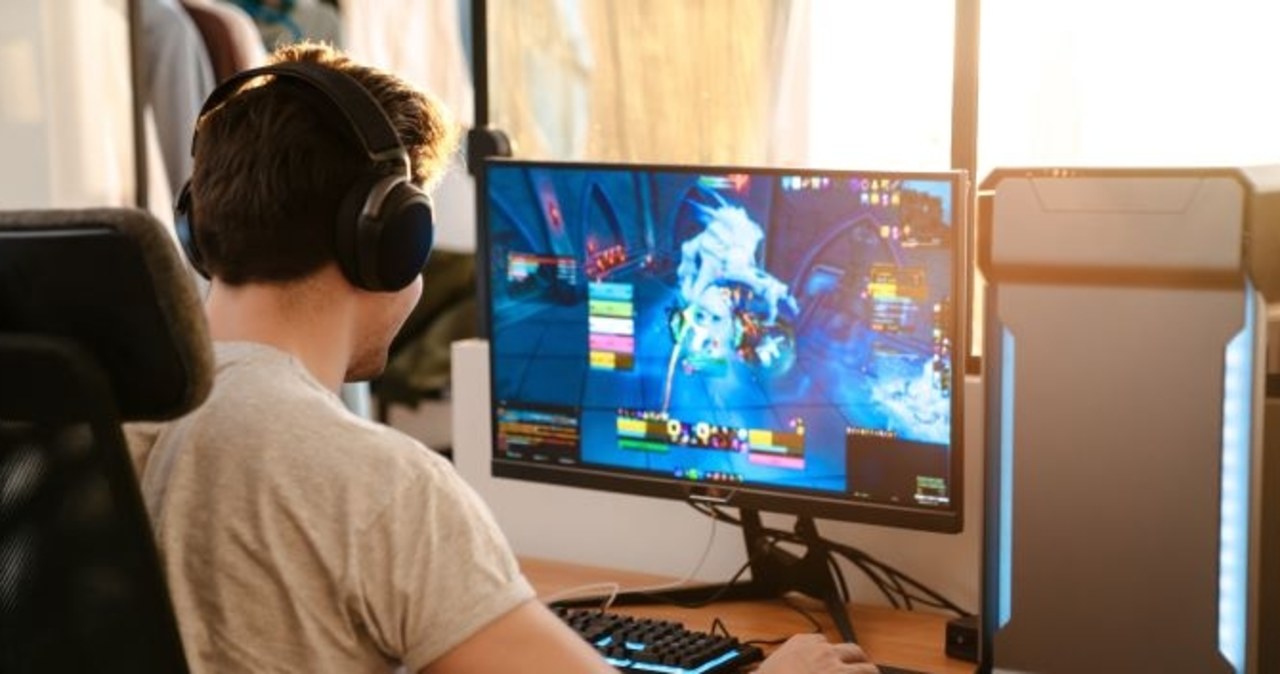 TOP 5 monitorów dla graczy – zero lagów, tylko płynna gra!