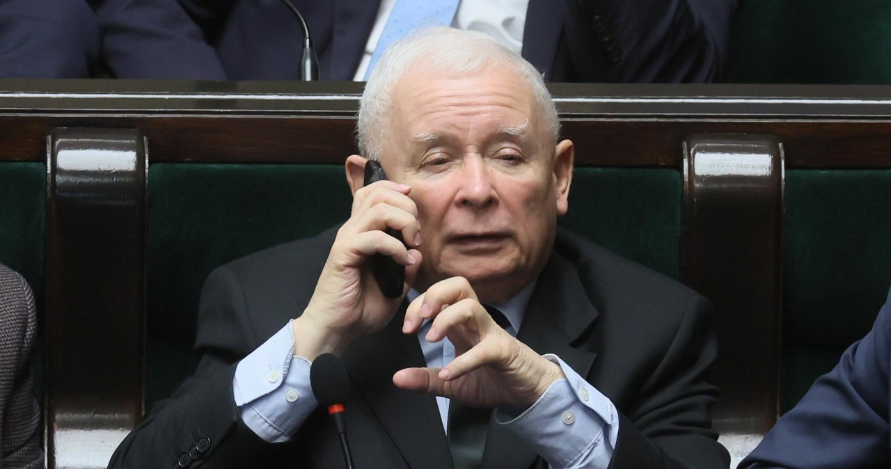 PiS w pogoni za KO. Silne Konfederacje, koalicjanci pod progiem
