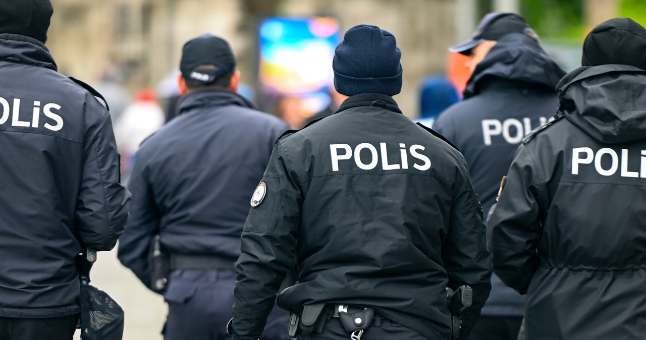 Masowe zatrzymania w aferze korupcyjnej. Opozycja oskarża władzę