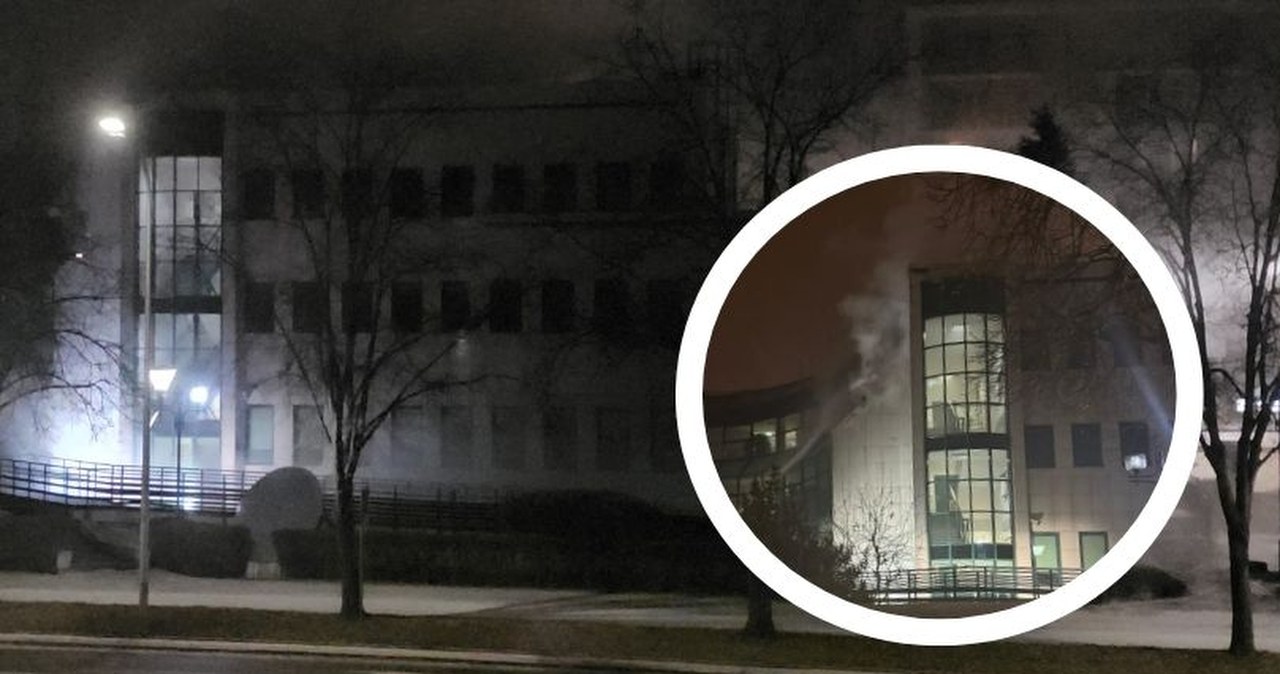 Pożar banku NBP w Kielcach. Zapaliła się część elewacji budynku