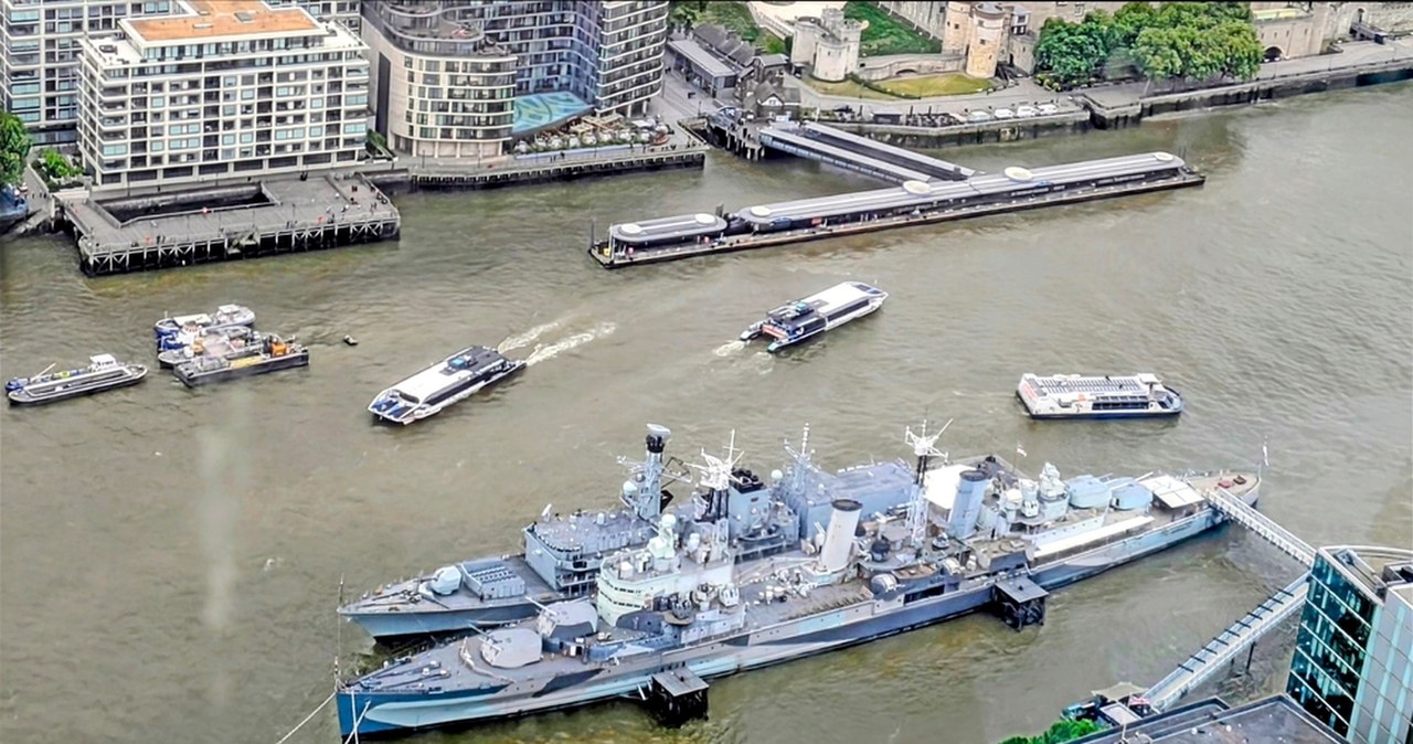 Okręty Wielkiej Brytanii i Francji nie płyną do Ormuz. Europa nie chce blokady