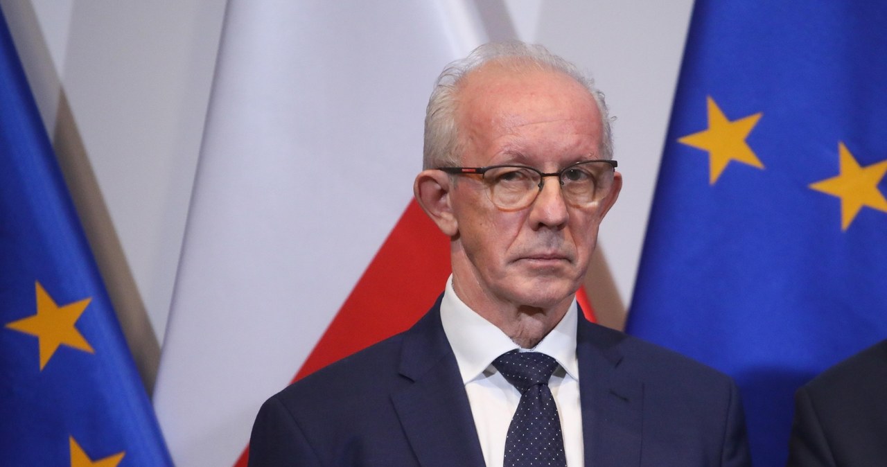 "Takich znalezisk może być więcej". Wiceszef MSWiA o odłamkach rakiety